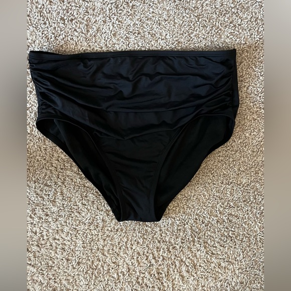 Shade & Shore Black Swim Bottoms - Picture 1 of 3